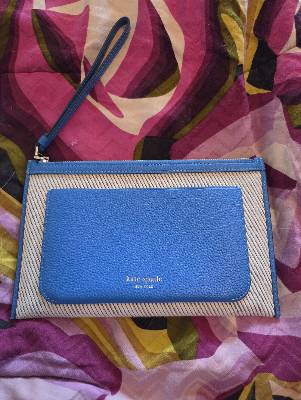 kate spade cobalt blue and beige wristlet clutch - Picture 1 of 6
